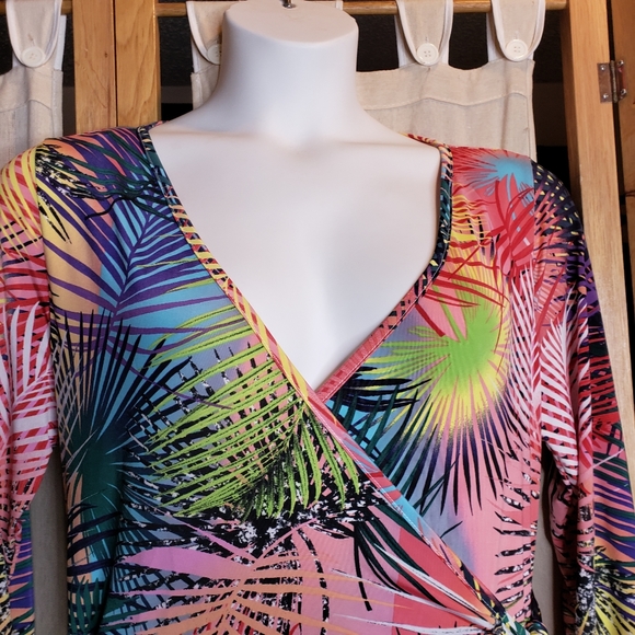 Multi Color Palm Print Maxi Dress - Picture 6 of 8